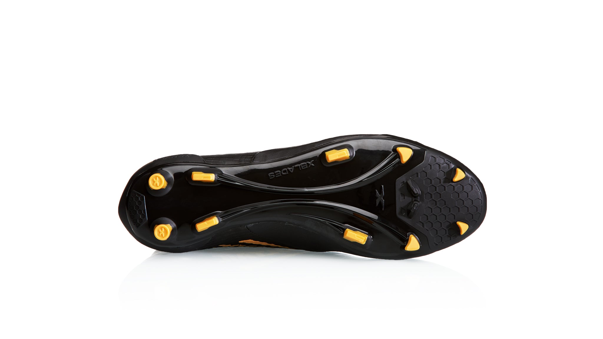 black-and-gold-womens-football-boot-studs-xblades